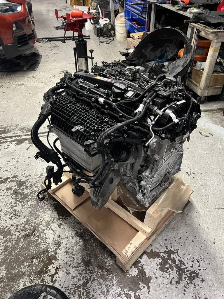 BMW Performance downpipe sound and exhaust test on a BMW M4 F82 at European Motor Gruppe in Houston